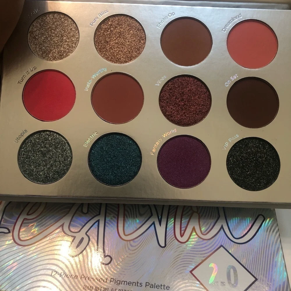NIB PUR FESTIVAL 2.0 EYESHADOW PALETTE